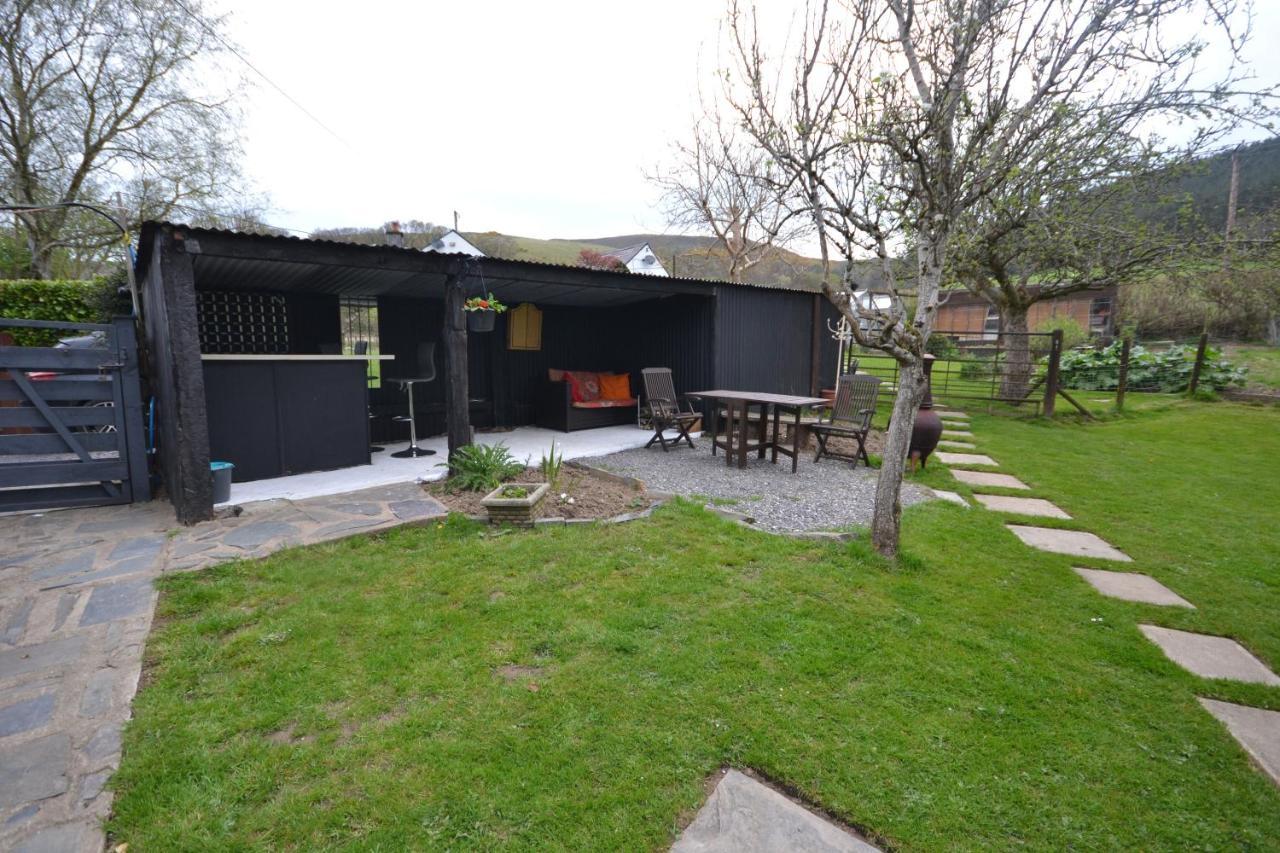 Stunning 2-Bed Cabin In Nantglyn Denbigh Zewnętrze zdjęcie