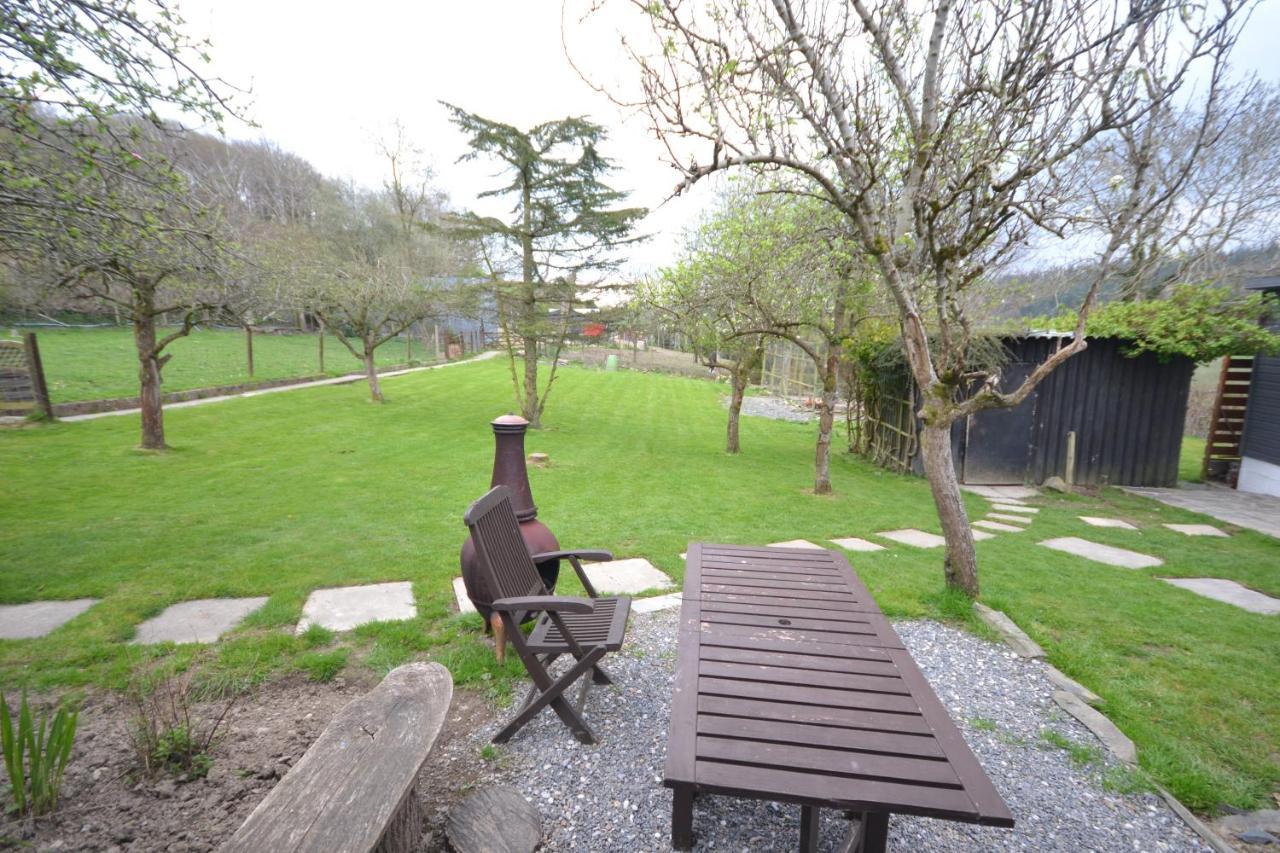Stunning 2-Bed Cabin In Nantglyn Denbigh Zewnętrze zdjęcie