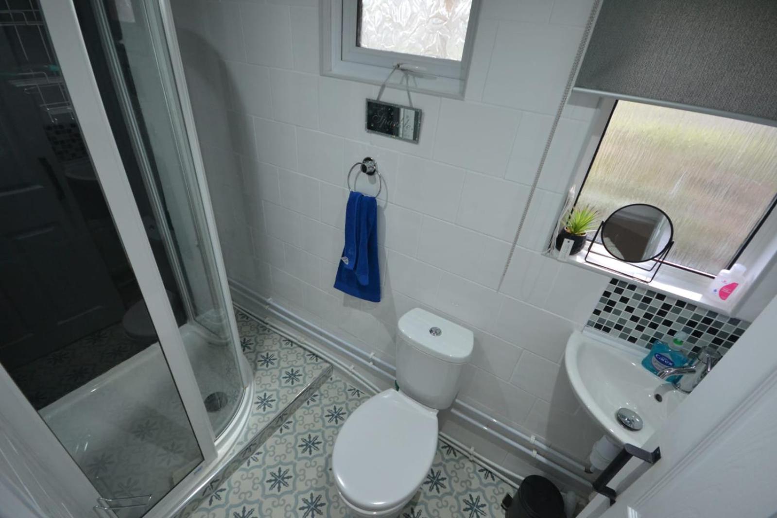 Stunning 2-Bed Cabin In Nantglyn Denbigh Zewnętrze zdjęcie
